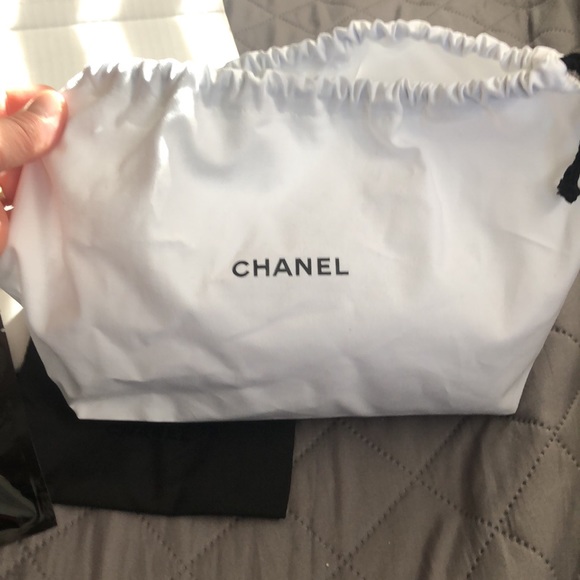 Chanel set - Picture 2 of 8